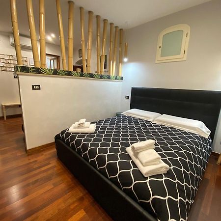 Newhouse Dei Mille Apartment บารี ภายนอก รูปภาพ